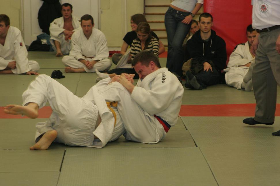liga_miedzyucz_2006_11_2829_047