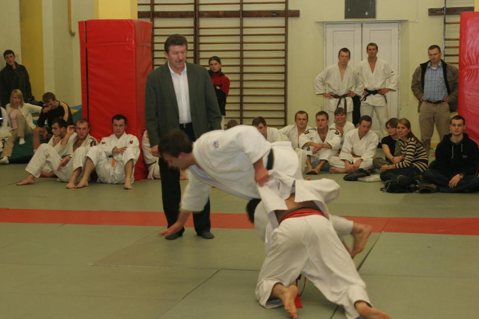liga_miedzyucz_2006_11_2829_064